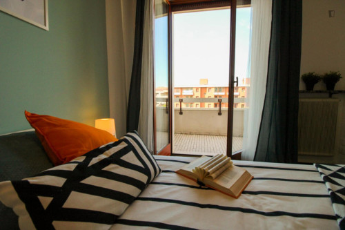 Inviting double bedroom near Bresciadue station