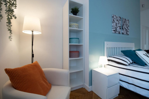 Enjoyable double bedroom near the Stazione FS metro