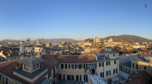 Enjoyable double bedroom near the Stazione FS metro - Gallery - 9