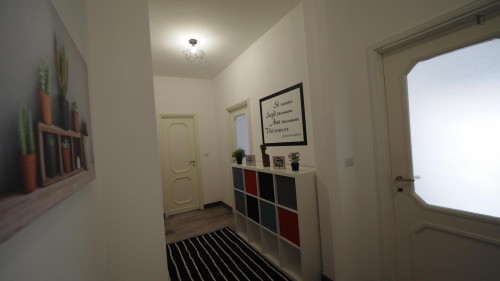 Inviting single bedroom in Quadrilatero - Gallery - 13