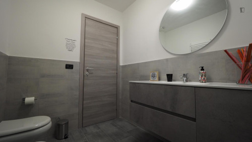 Nice single bedroom in San Salvario - Gallery - 12