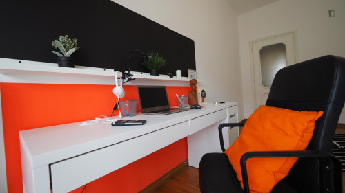 Big single bedroom in Quadrilatero