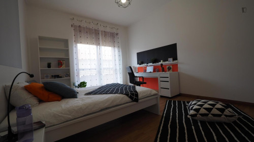 Big single bedroom in Quadrilatero