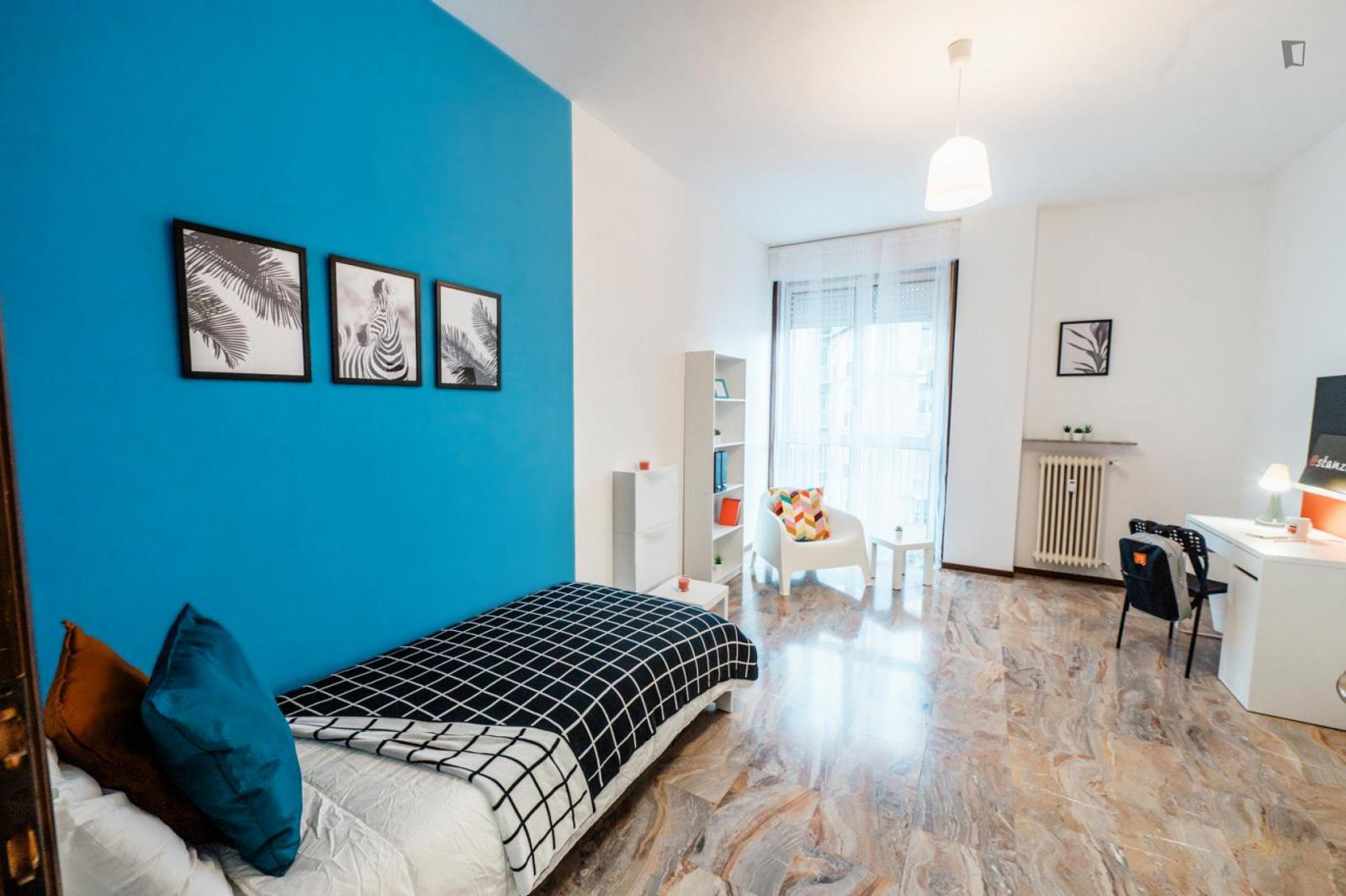 Ample Single Bedroom Near Parco Del Galgario - 1