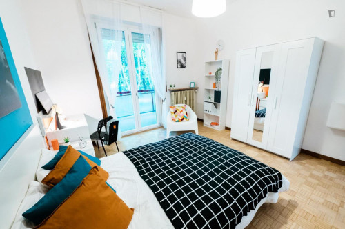 Sublime double bedroom in Canovine