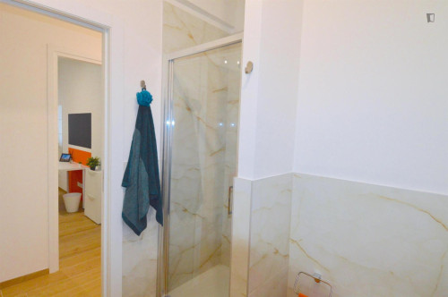 Single bedroom in a student flat, near Parco della Resistenza - Gallery - 14