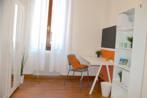Delightful single bedroom in the centre of Modena