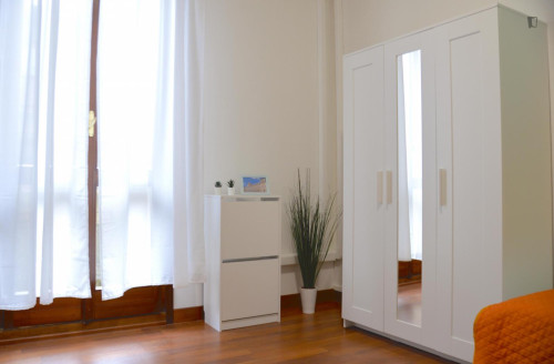 Spacious single bedroom in the centre of Modena - Gallery - 7