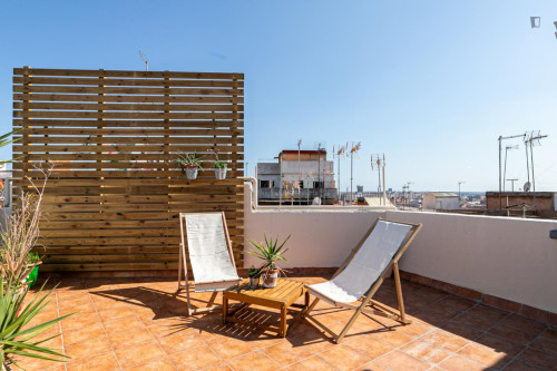 Monthly rental penthouse  with 1-bedroom and terrace in L'Hospitalet de Llobregat