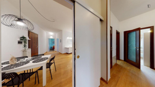 Breezy single bedroom in Mompiano