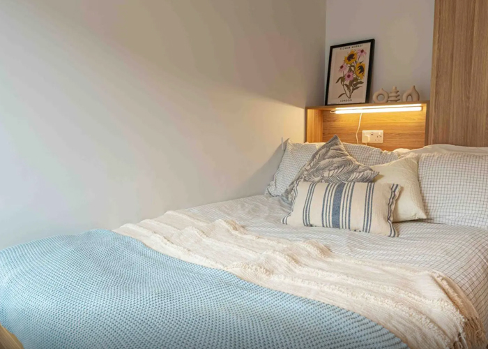  Bronze Plus En-Suite  -  Londonist IQ Sterling Court - Flexible Tenancies  - Gallery -  3
