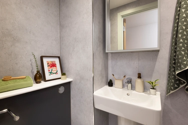 Large Standard Double En-Suite - 2