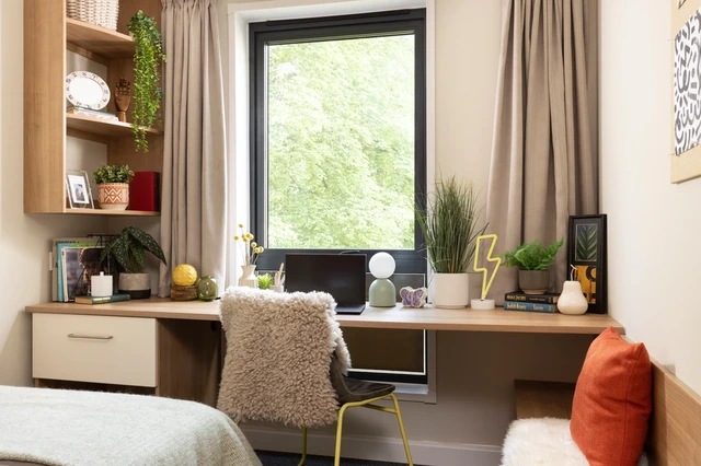  Large Standard Double En-Suite  -  Chalmers Street Unite  - Gallery -  3