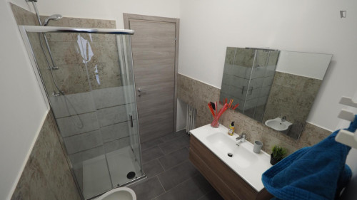 Pleasant single bedroom in Crocetta - Gallery - 5
