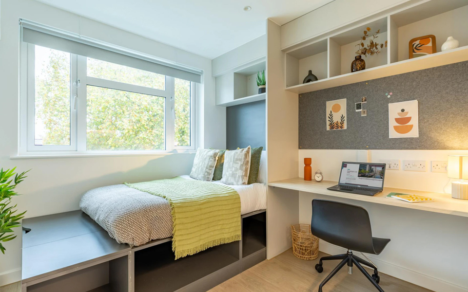  Gold Plus Studio With Balcony  -  Londonist Prestige Student Living - Paddington Citi View  - Gallery -  1