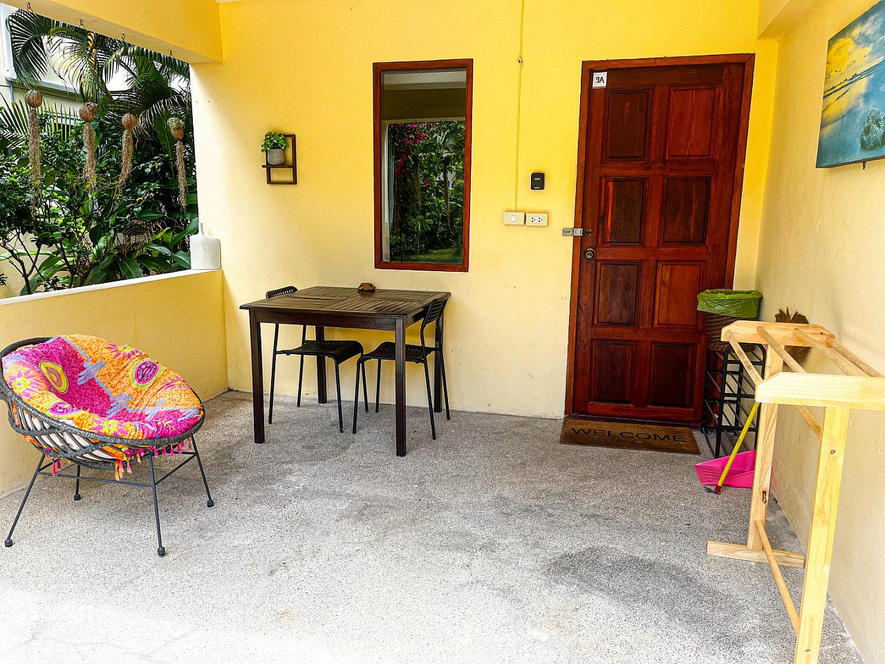 1 Bedroom Apartment  -  Charming Coliving in Koh Samui's Serene Tambon Maret  - Gallery -  34