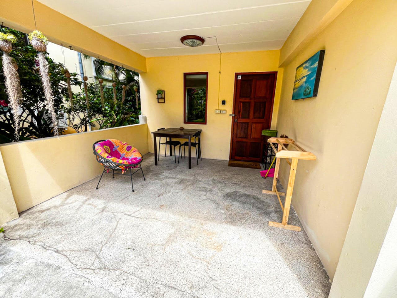  1 Bedroom Apartment  -  Charming Coliving in Koh Samui's Serene Tambon Maret  - Gallery -  9