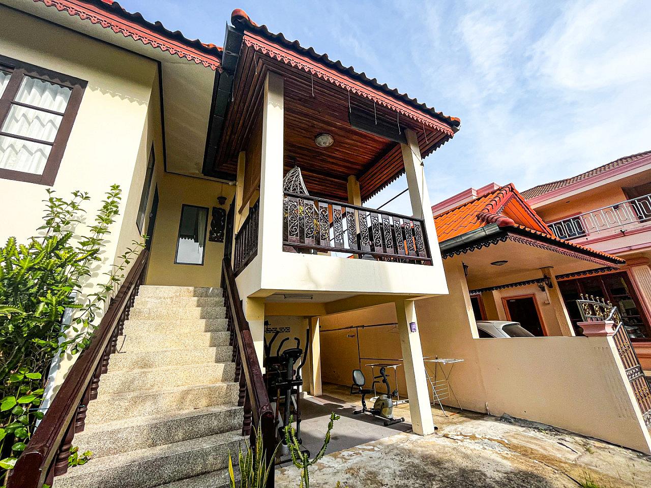Studio With Balcony - 96