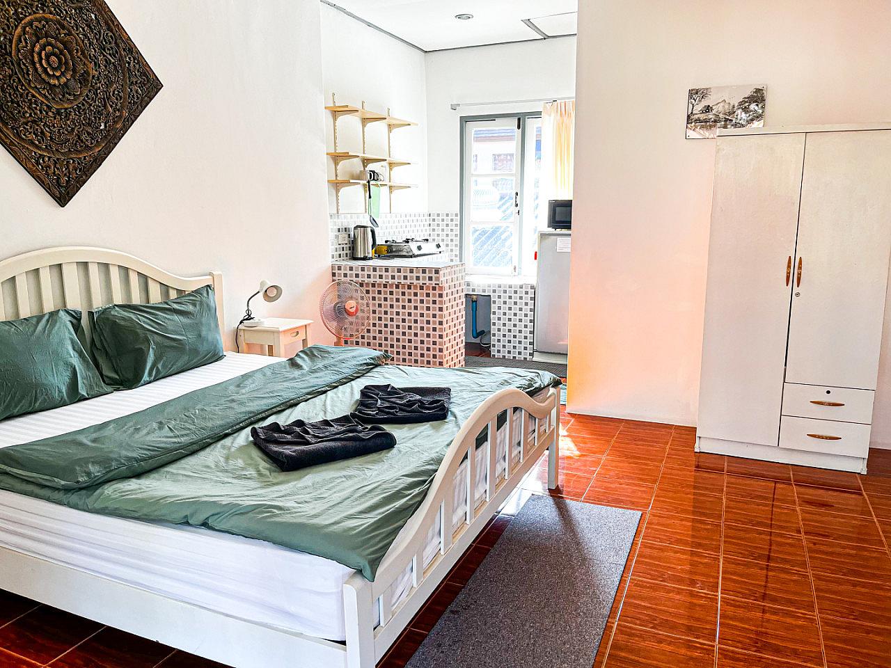  Studio With Balcony  -  Charming Coliving in Koh Samui's Serene Tambon Maret  - Gallery -  85