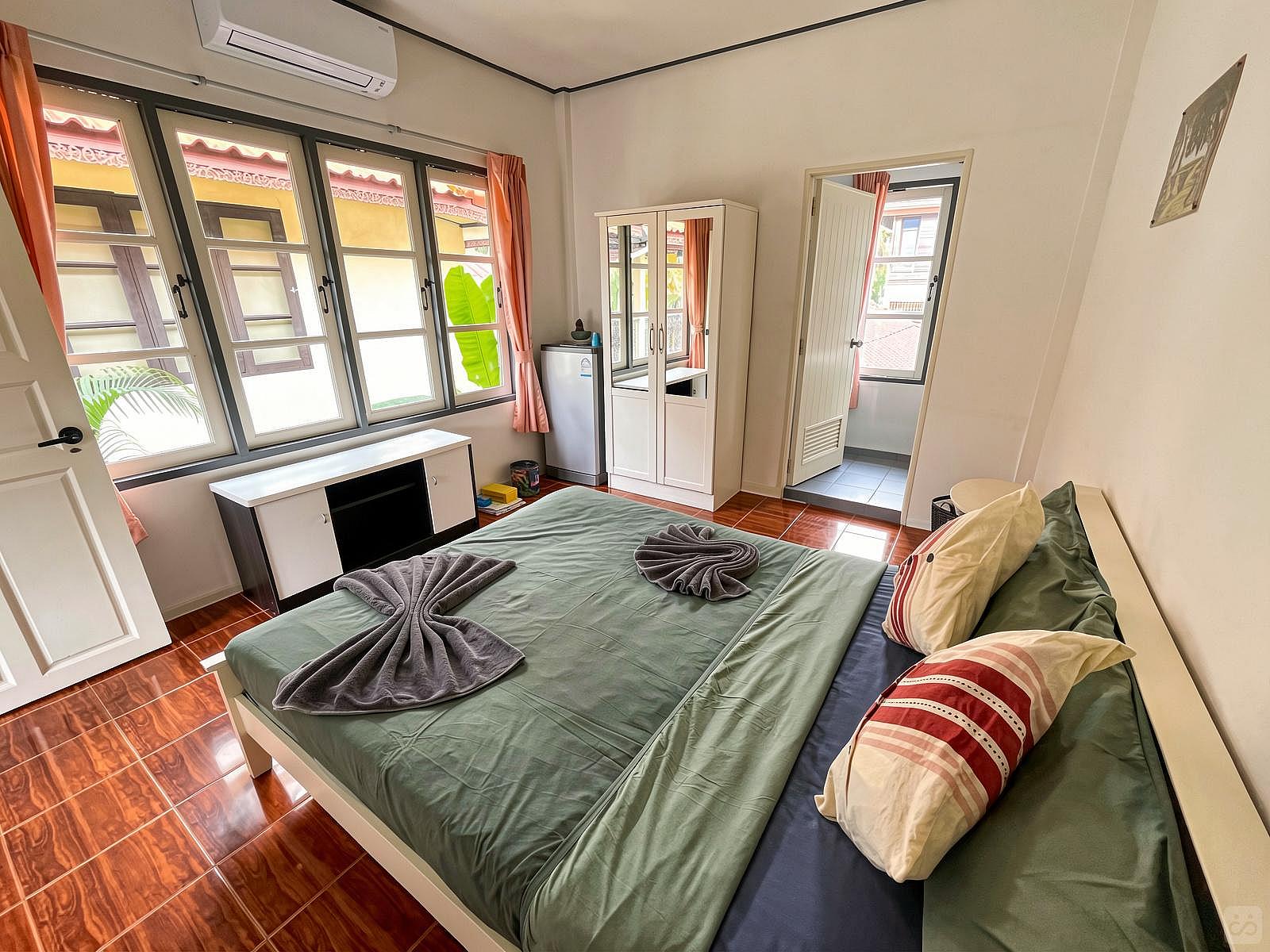  Room + Office Space  -  Charming Coliving in Koh Samui's Serene Tambon Maret  - Gallery -  87