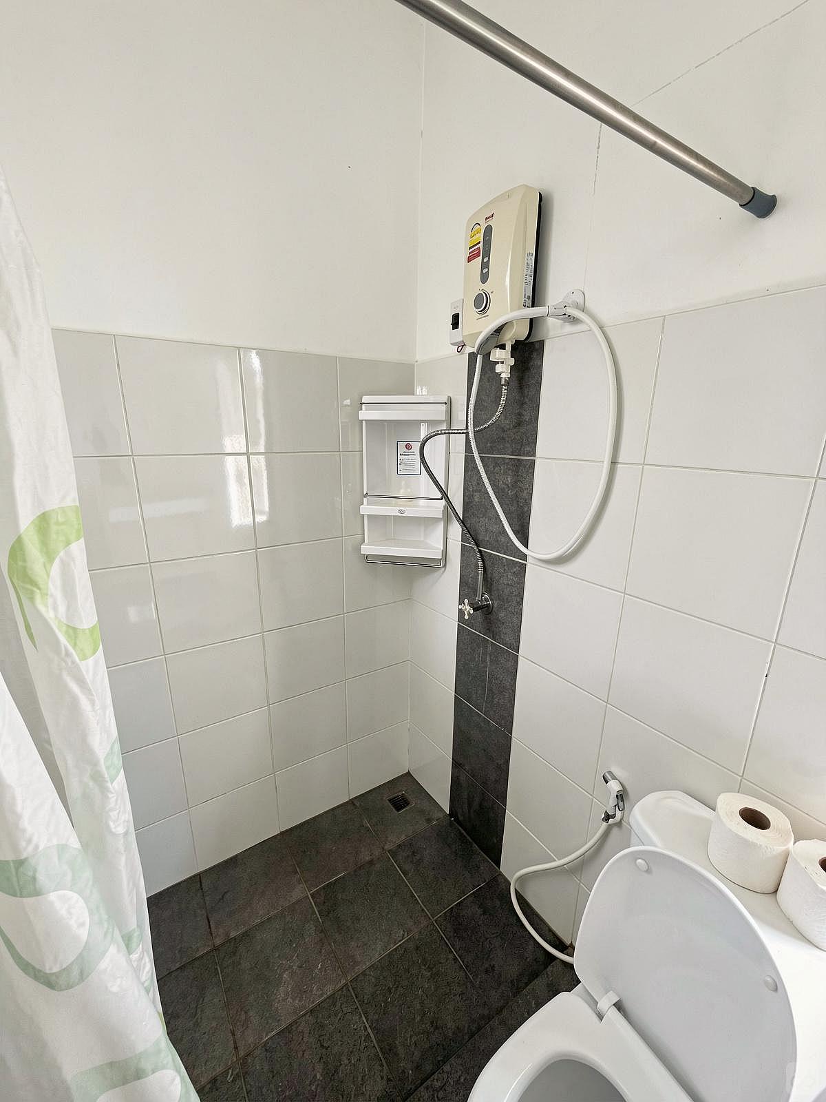 Room + Office Space - Charming Coliving in Koh Samui's Serene Tambon Maret - Gallery - 102