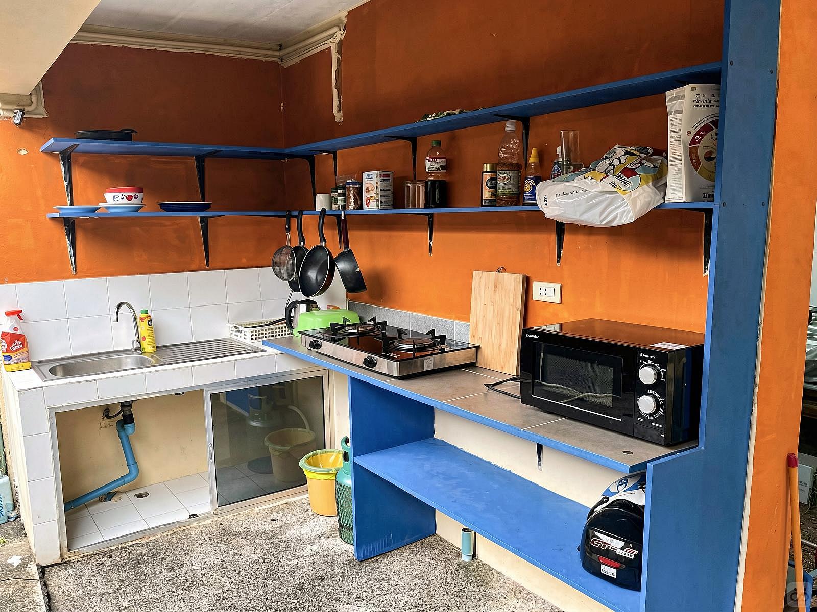  Loft Apartment  -  Charming Coliving in Koh Samui's Serene Tambon Maret  - Gallery -  35