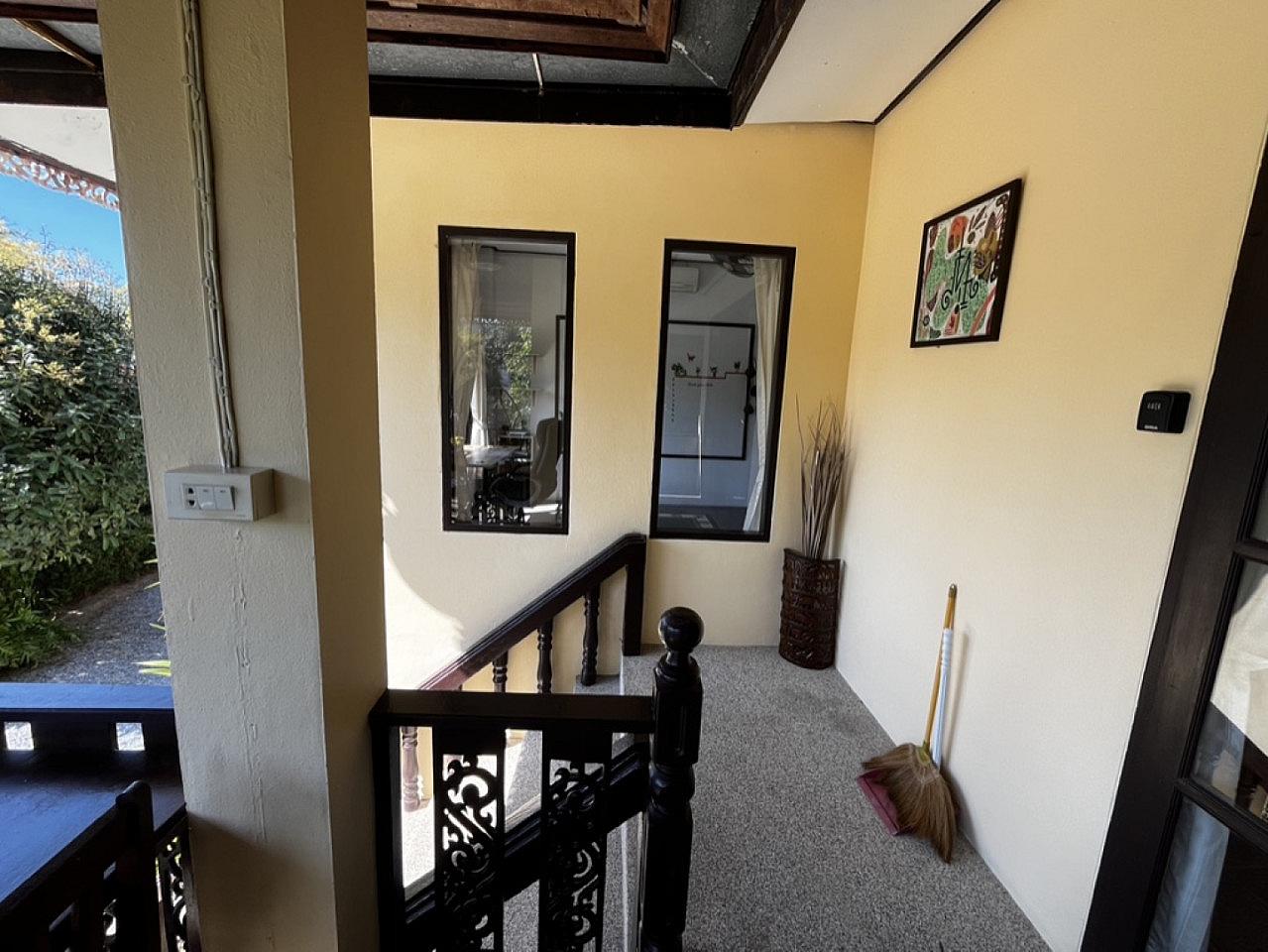 Bed In A 2-Bed Females Only Room - Charming Coliving in Koh Samui's Serene Tambon Maret - Gallery - 35