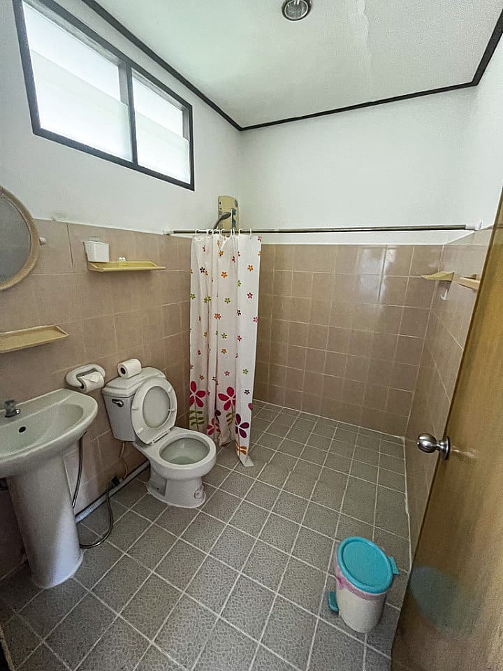  Bed In A 2-Bed Females Only Room  -  Charming Coliving in Koh Samui's Serene Tambon Maret  - Gallery -  23