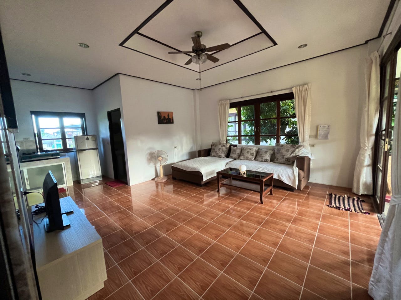 Bed In A 2-Bed Females Only Room - Charming Coliving in Koh Samui's Serene Tambon Maret - Gallery - 10