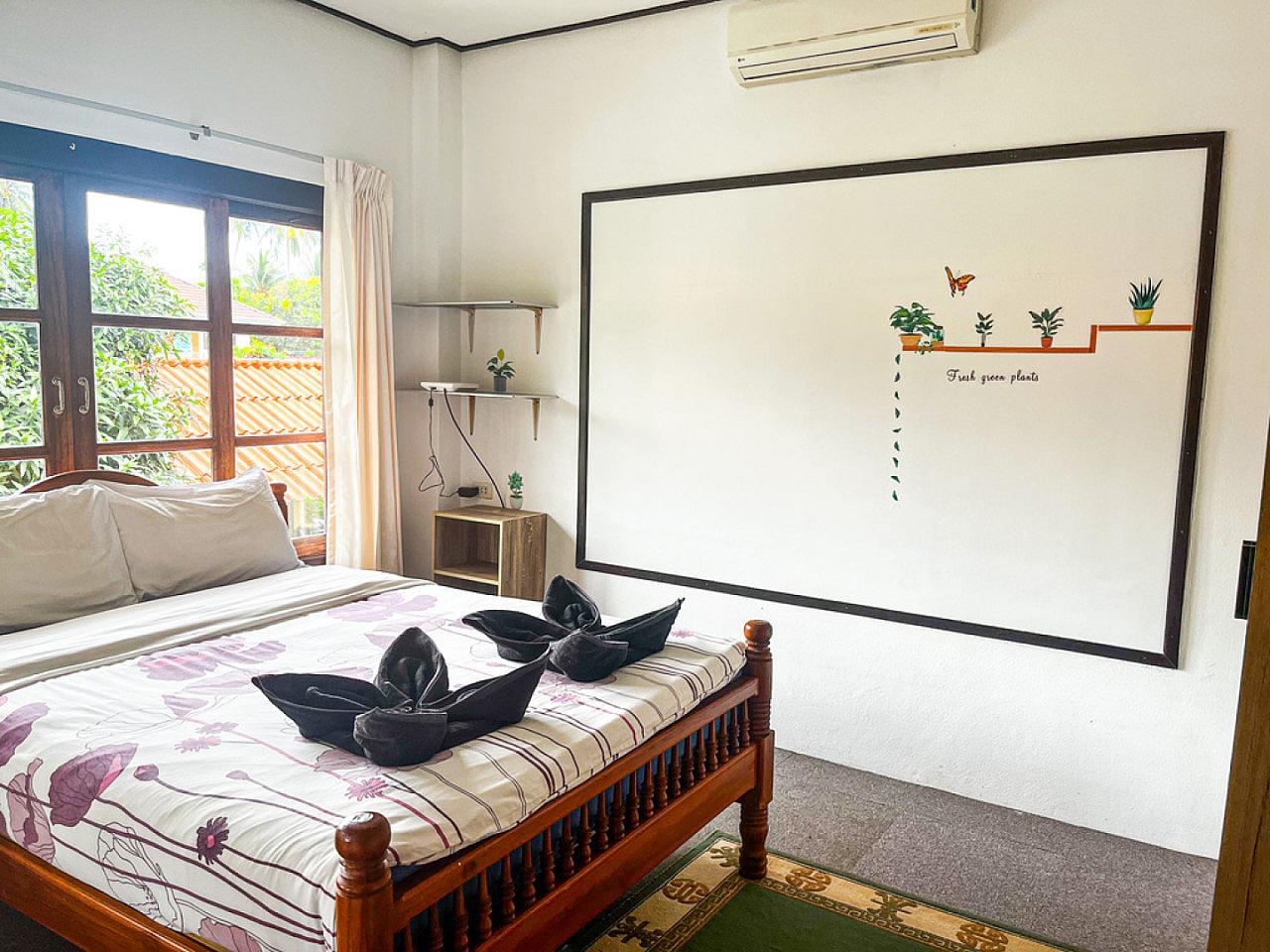  Bed In A 2-Bed Females Only Room  -  Charming Coliving in Koh Samui's Serene Tambon Maret  - Gallery -  27