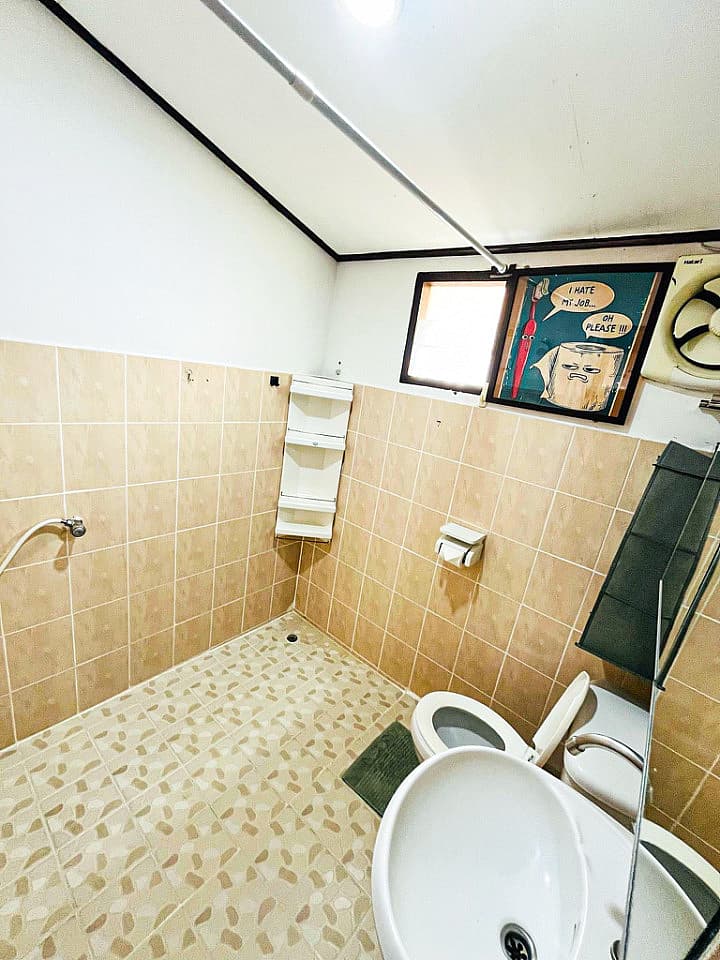 Bed In A 2-Bed Males Only Room - Charming Coliving in Koh Samui's Serene Tambon Maret - Gallery - 56