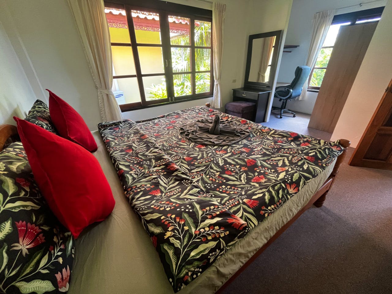  Bed In A 2-Bed Males Only Room  -  Charming Coliving in Koh Samui's Serene Tambon Maret  - Gallery -  17