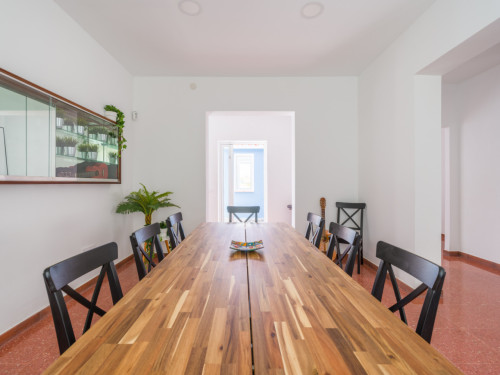 Stunning villa near Pío XII (colegio Teresiano) Bus Stop