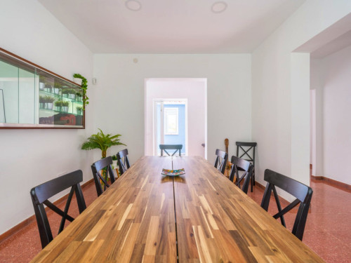 Stunning villa near Pío XII (colegio Teresiano) Bus Stop