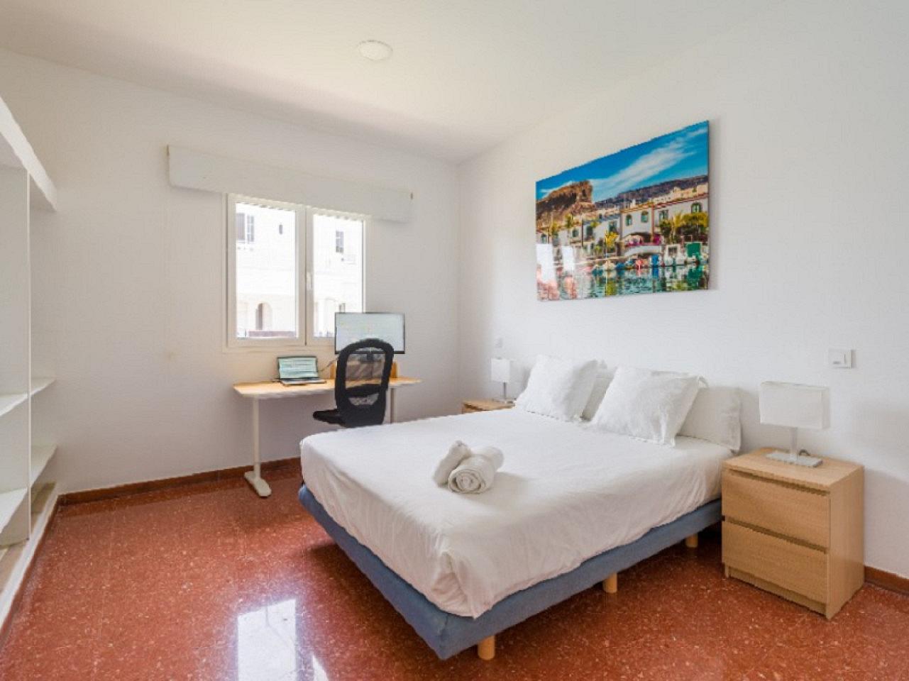Room I - Stunning villa near Pío XII (colegio Teresiano) Bus Stop - Gallery - 35