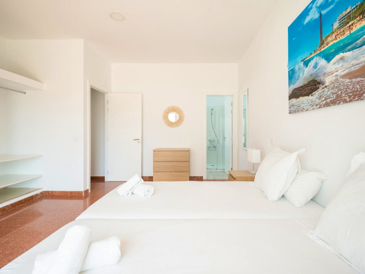 Room II - Stunning villa near Pío XII (colegio Teresiano) Bus Stop - Gallery - 12