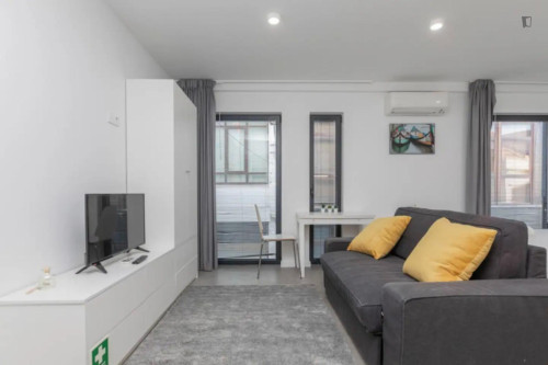 Lighted Studio close to Aveiro University