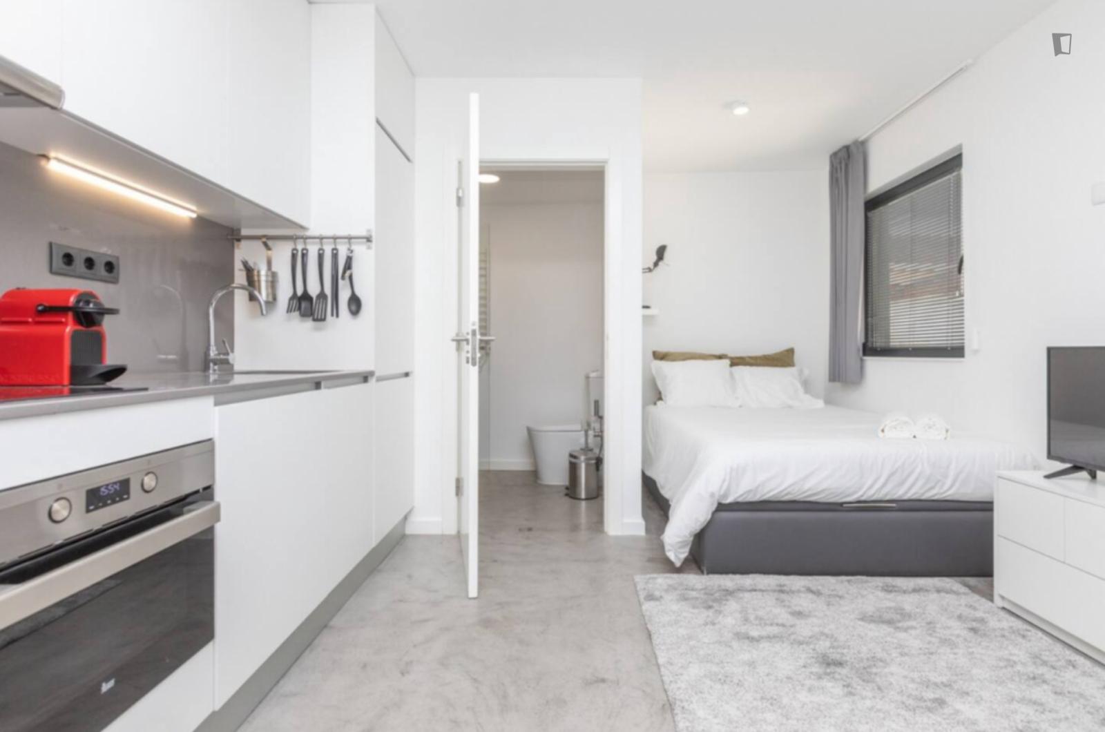 Cozy Studio Close To Aveiro University - 1