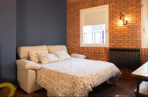 Vintage 1 Bedroom Apartment close to  Infante Dom Pedro Park - Gallery - 14