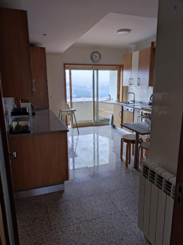 Bright Single Bedroom with a balcony close to Minho University