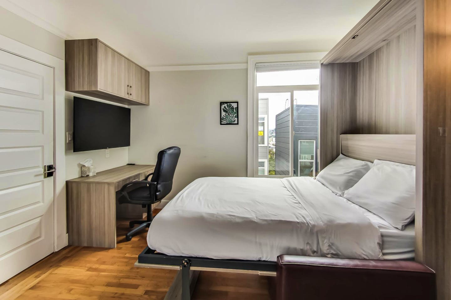  Room 3  -  New 2020 Rebuild w/ Shared Patio + Yard  - Gallery -  7