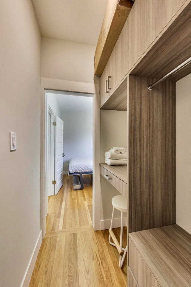  Room 4  -  New 2020 Rebuild w/ Shared Patio + Yard  - Gallery -  14