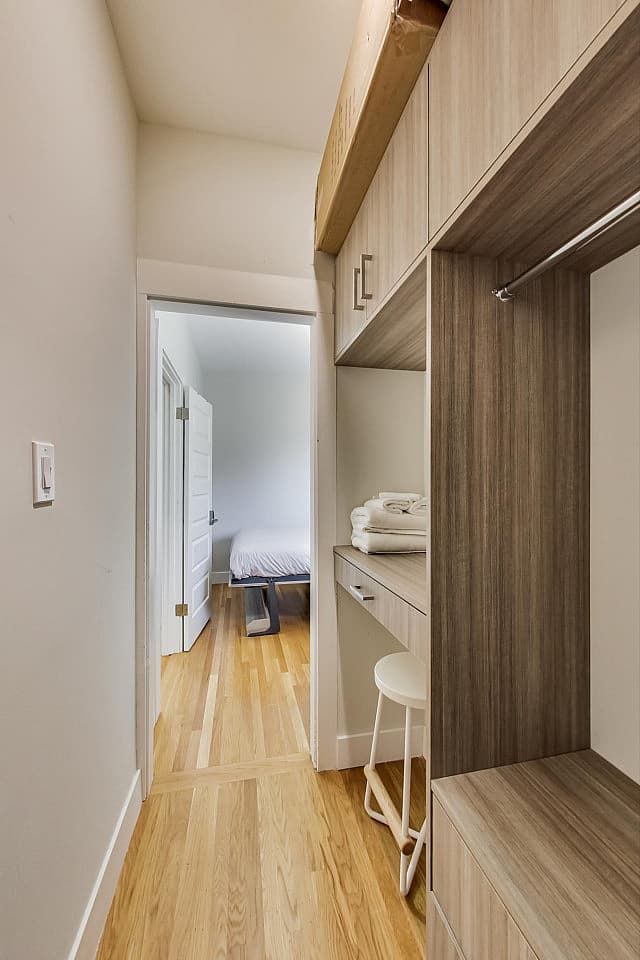  Room 4  -  New 2020 Rebuild w/ Shared Patio + Yard  - Gallery -  28