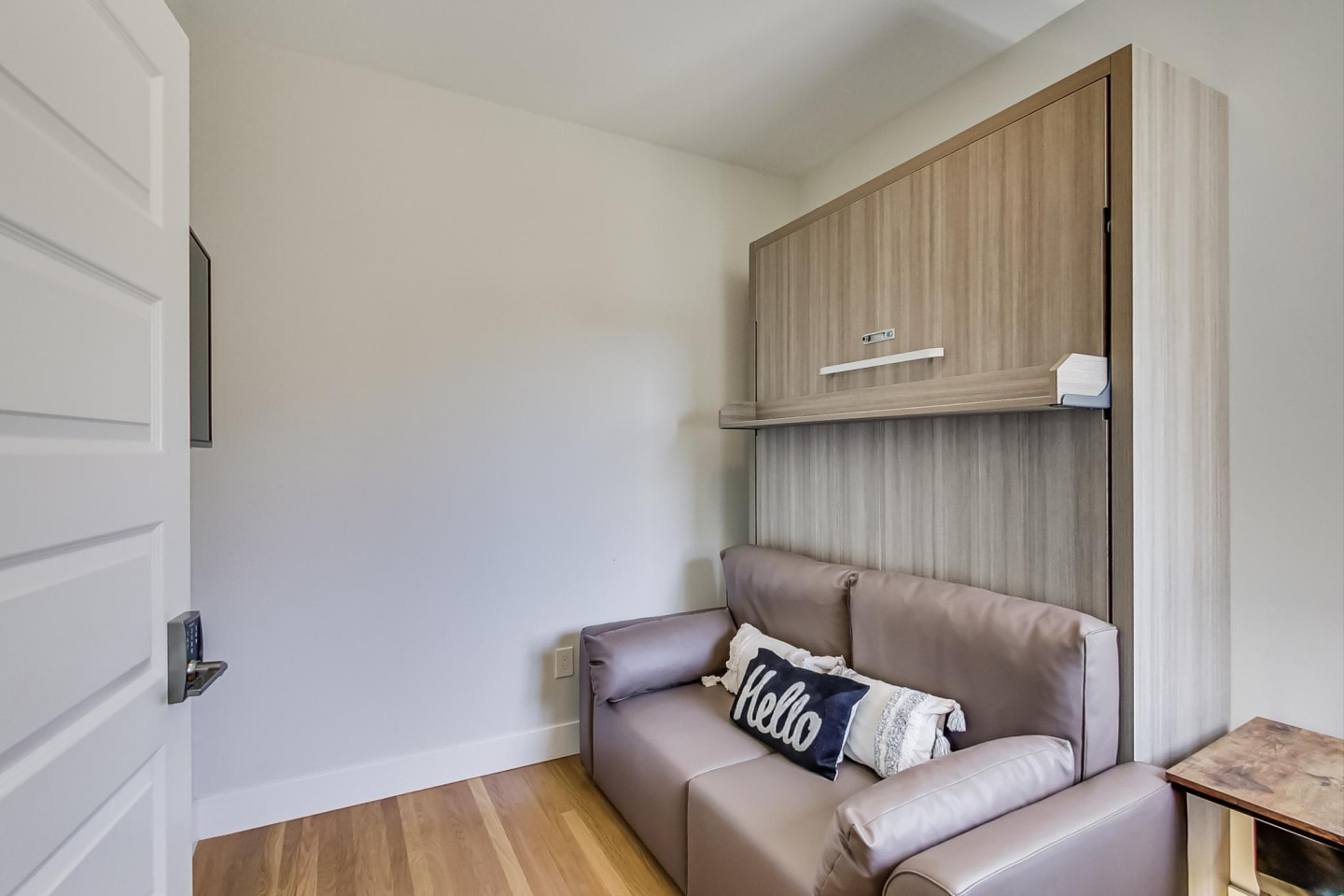  Room 4  -  New 2020 Rebuild w/ Shared Patio + Yard  - Gallery -  17