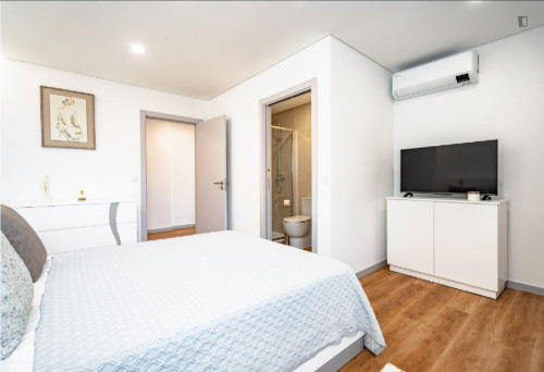 Luxury 3 Bedroom Apartment close to Botanical Garden of the Coimbra University - Gallery - 16