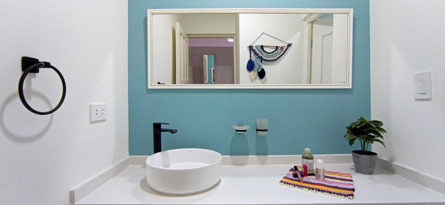 Large Room W/private Bathroom - 10