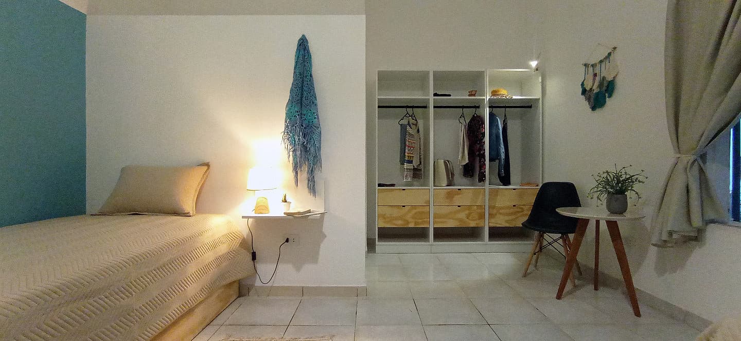 Large Room W/private Bathroom - 13