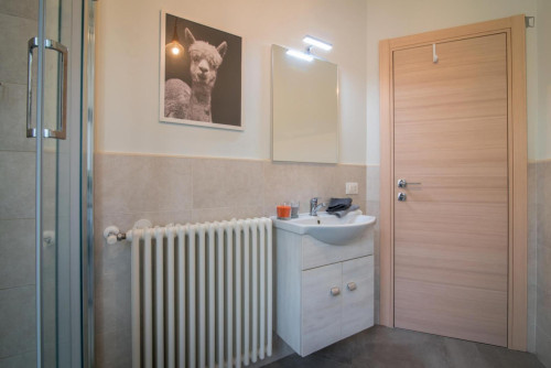 Single or double bedroom in a shared apartment