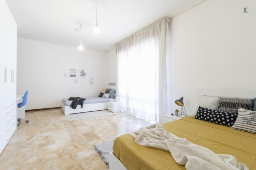 Twin bedroom in a 3 bedroom apartment