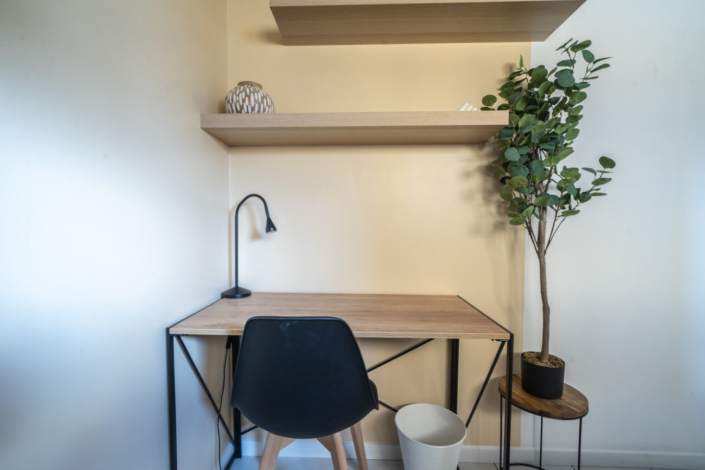Move Into This 11 M² Co-Living Room On The Île De Nantes - NT6 - 10
